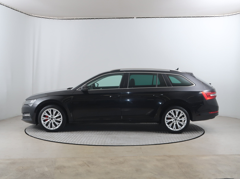 Škoda Superb, 2020