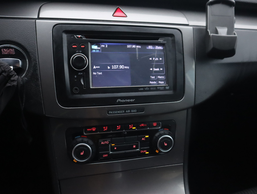 Volkswagen Passat, 2010