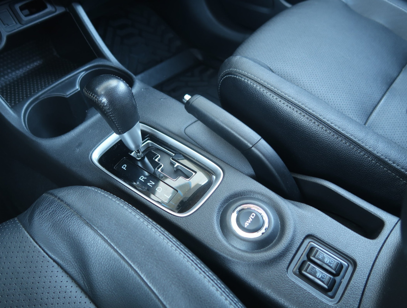 Mitsubishi Outlander, 2015