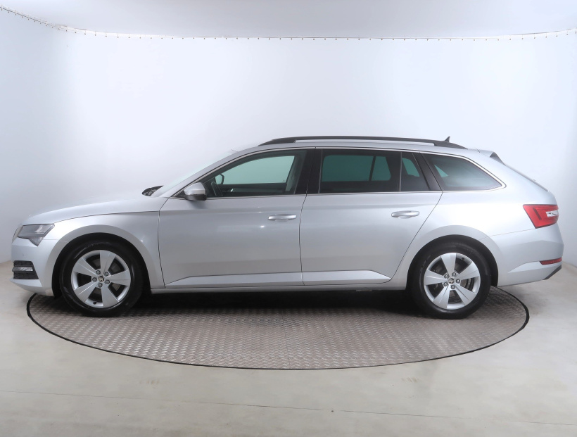 Škoda Superb, 2020