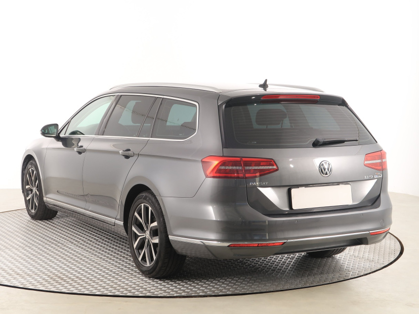 Volkswagen Passat, 2017