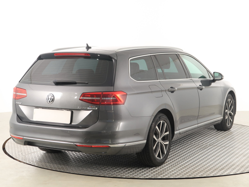 Volkswagen Passat, 2017