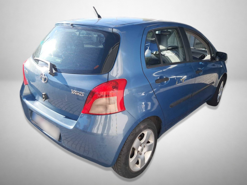 Toyota Yaris, 2005