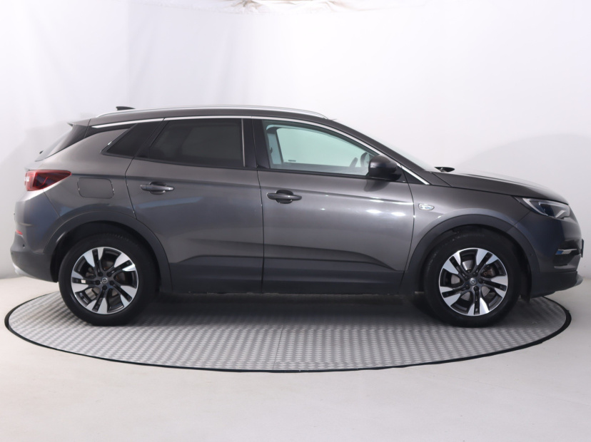 Opel Grandland, 2018