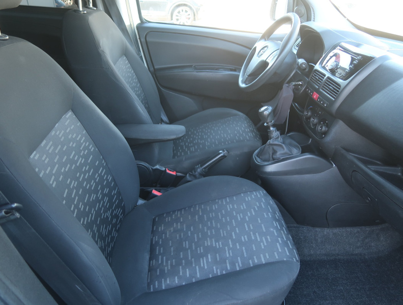 Opel Combo, 2018