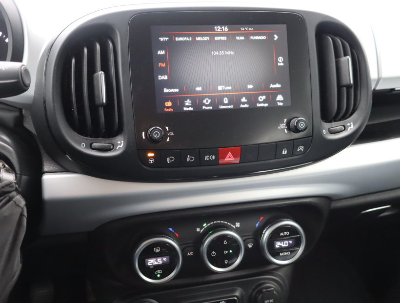 Fiat 500L, 2022
