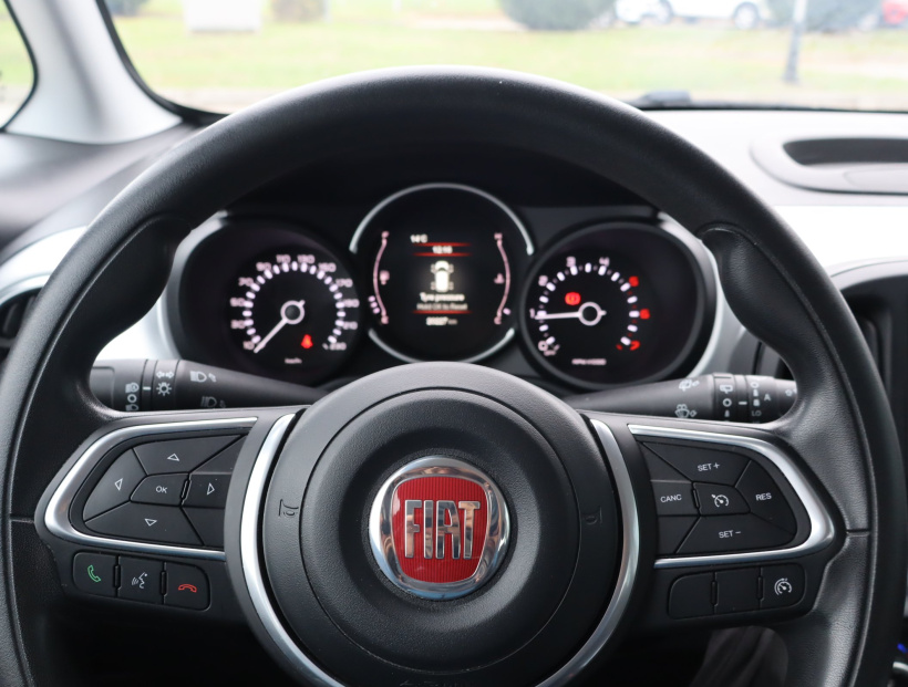 Fiat 500L, 2022