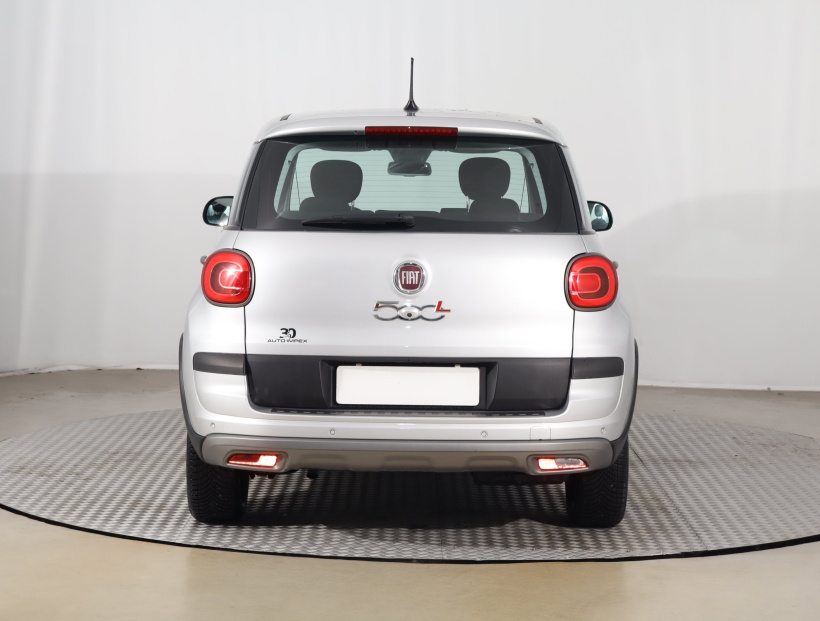 Fiat 500L, 2022