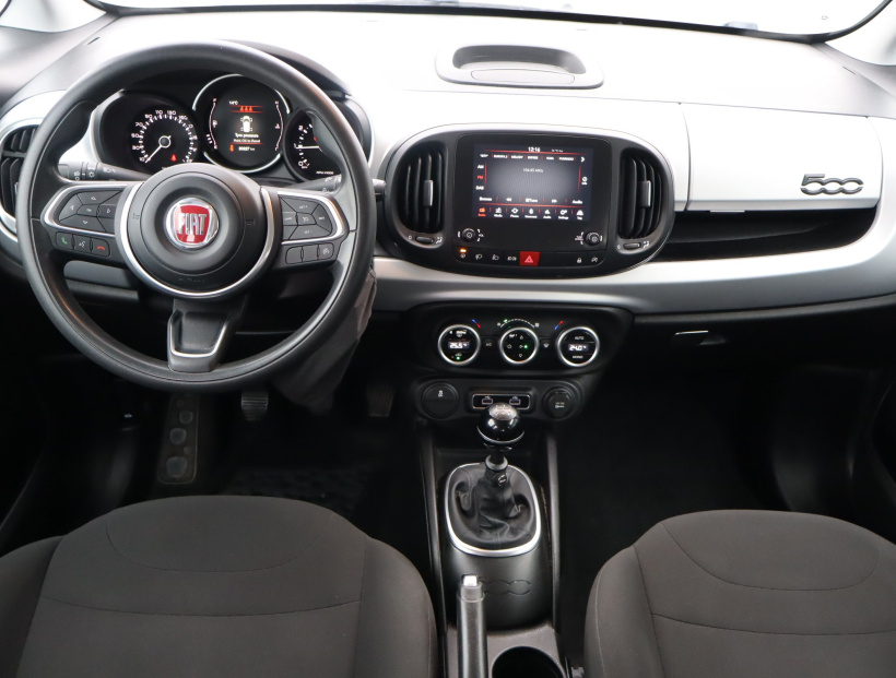 Fiat 500L, 2022