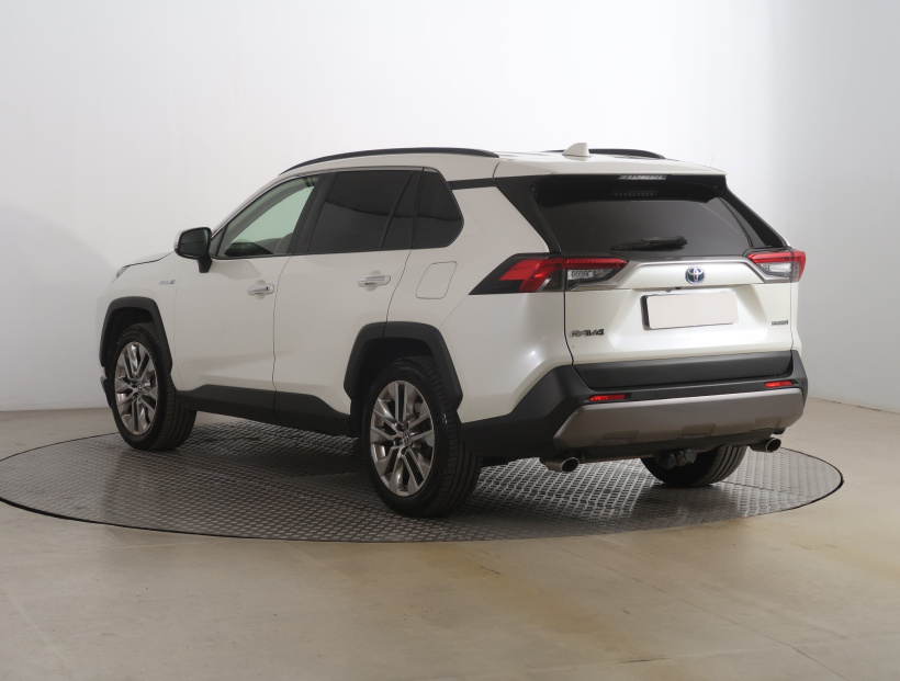 Toyota RAV 4, 2021