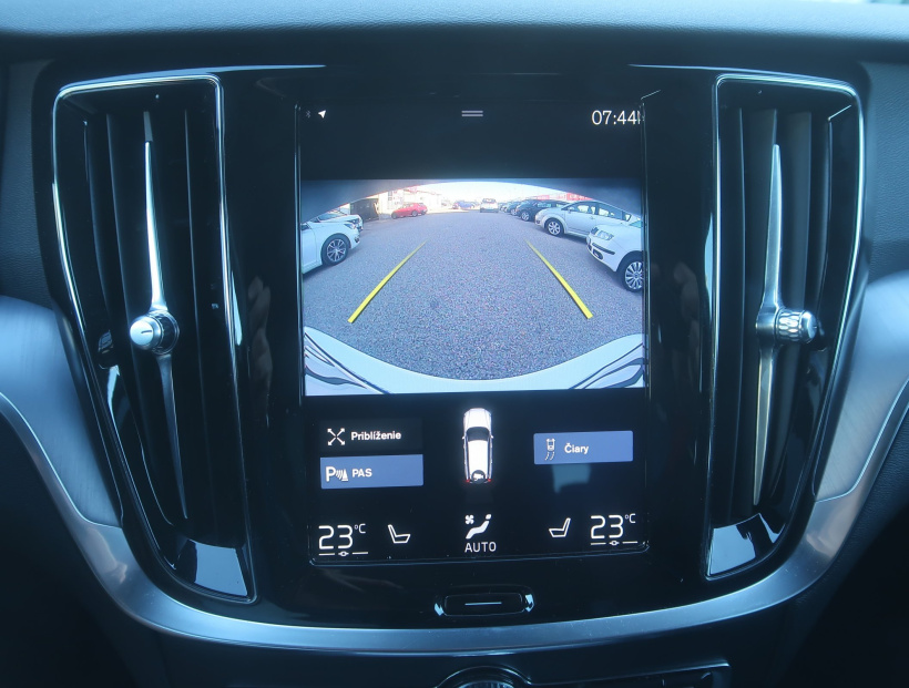Volvo V60, 2020