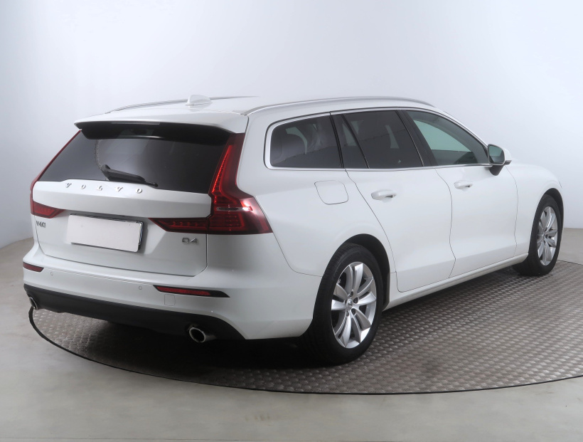 Volvo V60, 2020