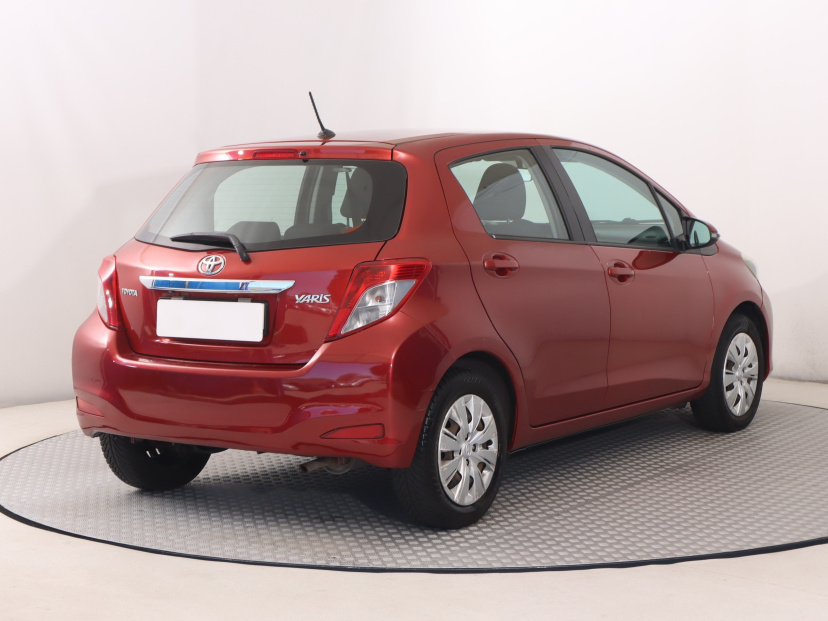 Toyota Yaris, 2011
