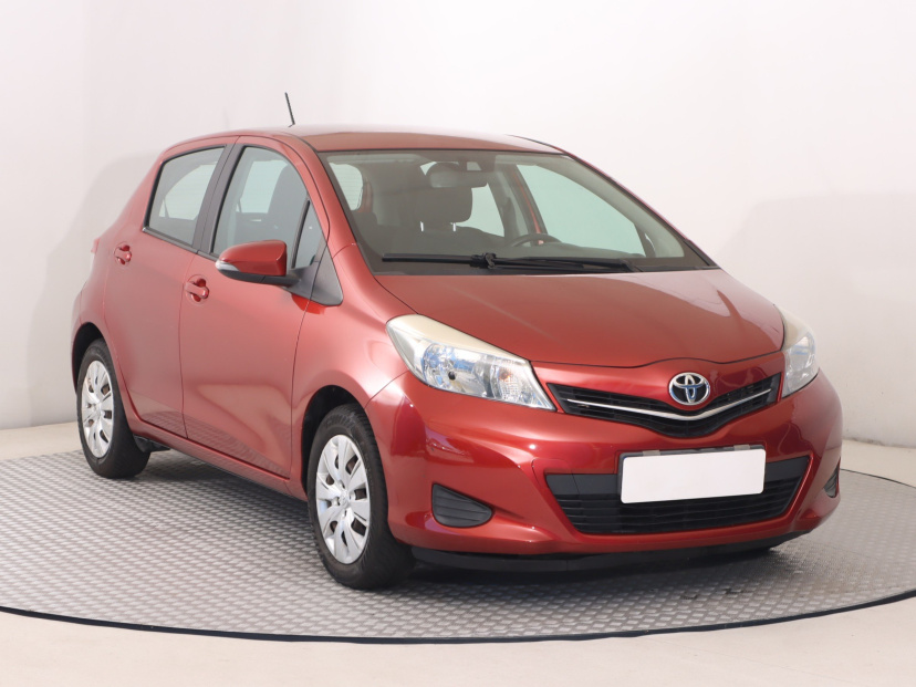 Toyota Yaris, 2011