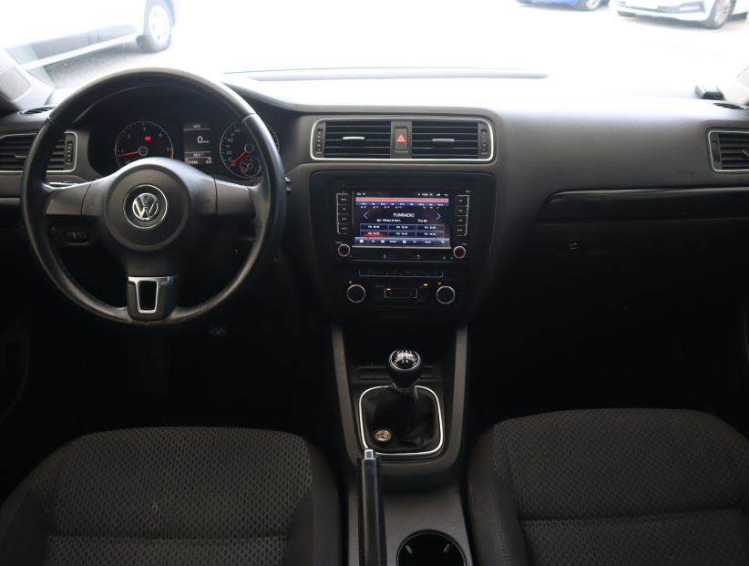 Volkswagen Jetta, 2012