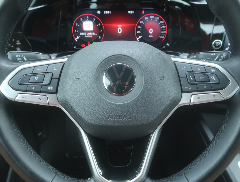 Volkswagen Golf, 2020