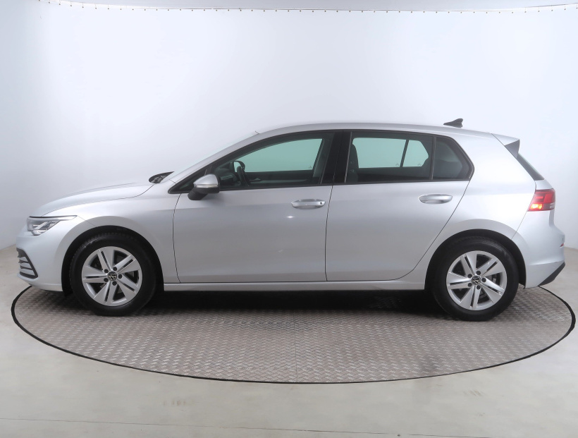 Volkswagen Golf, 2020
