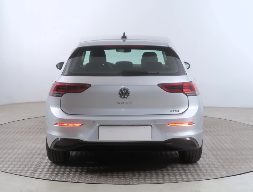 Volkswagen Golf, 2020