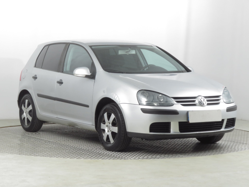 Volkswagen Golf, 2004