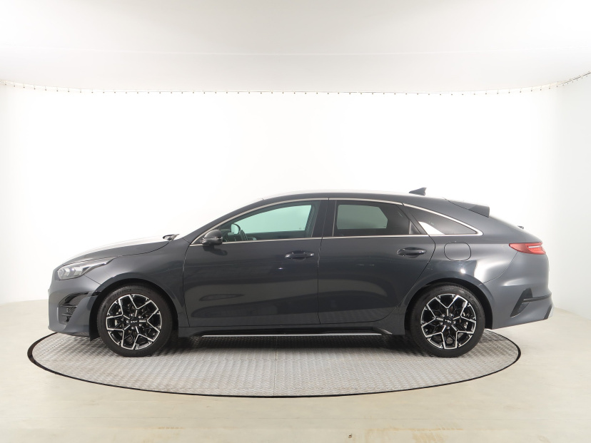 Kia ProCeed, 2024