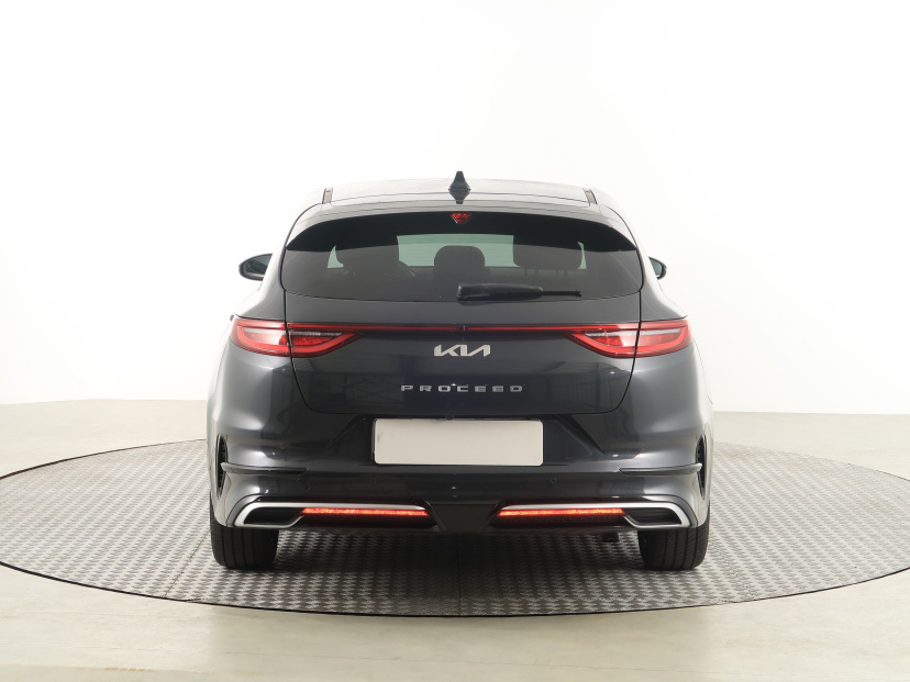 Kia ProCeed, 2024