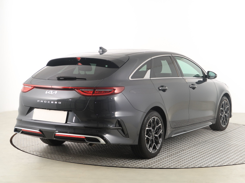 Kia ProCeed, 2024