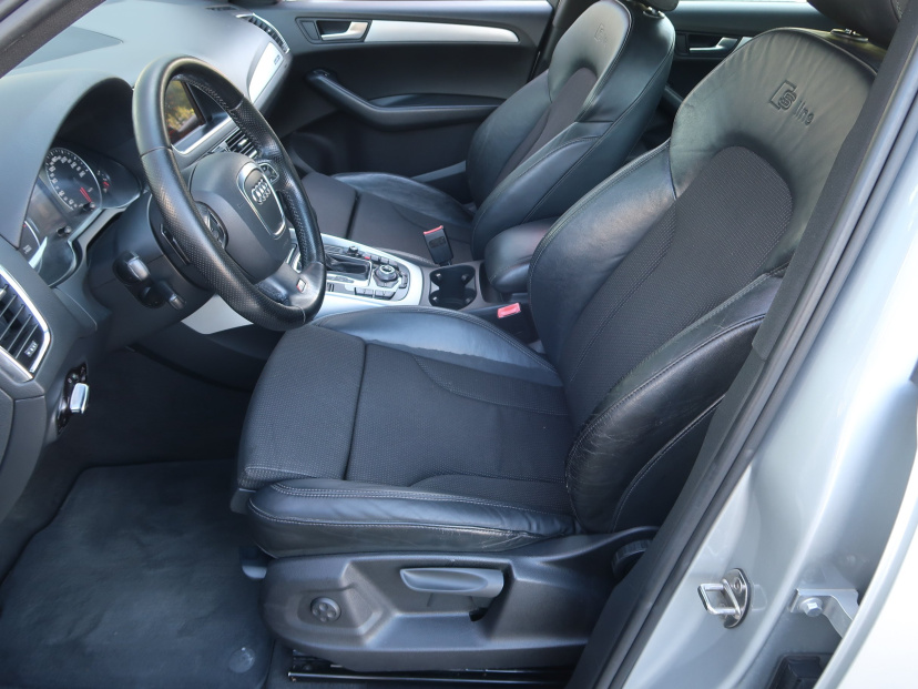 Audi Q5, 2010