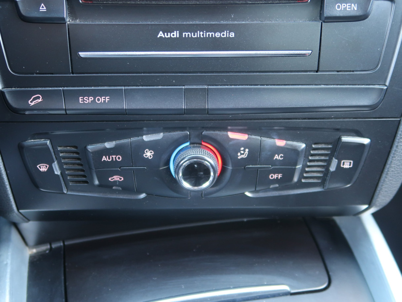 Audi Q5, 2010