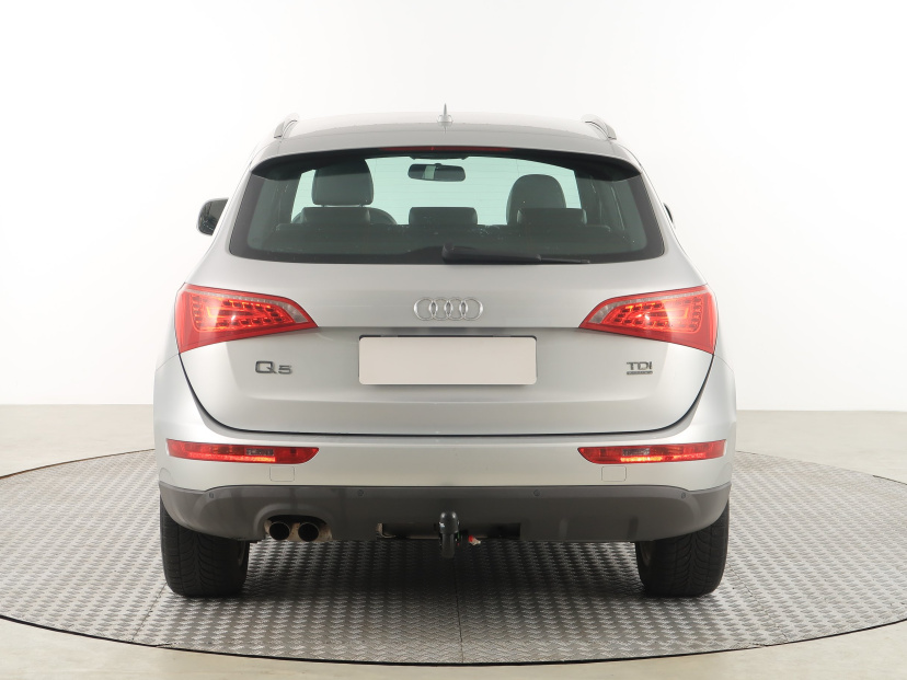 Audi Q5, 2010