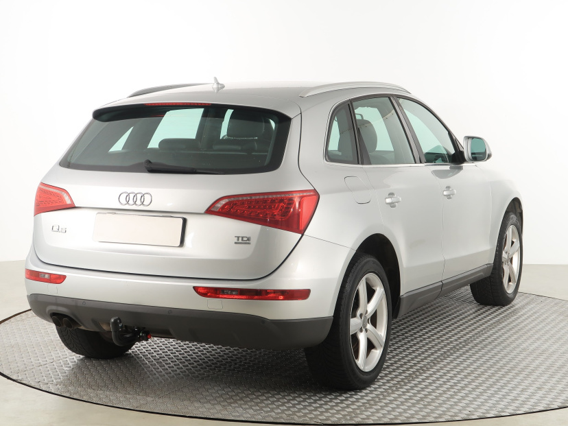 Audi Q5, 2010