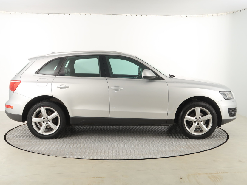 Audi Q5, 2010