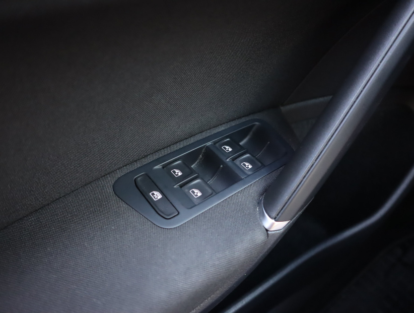 Volkswagen Golf, 2018