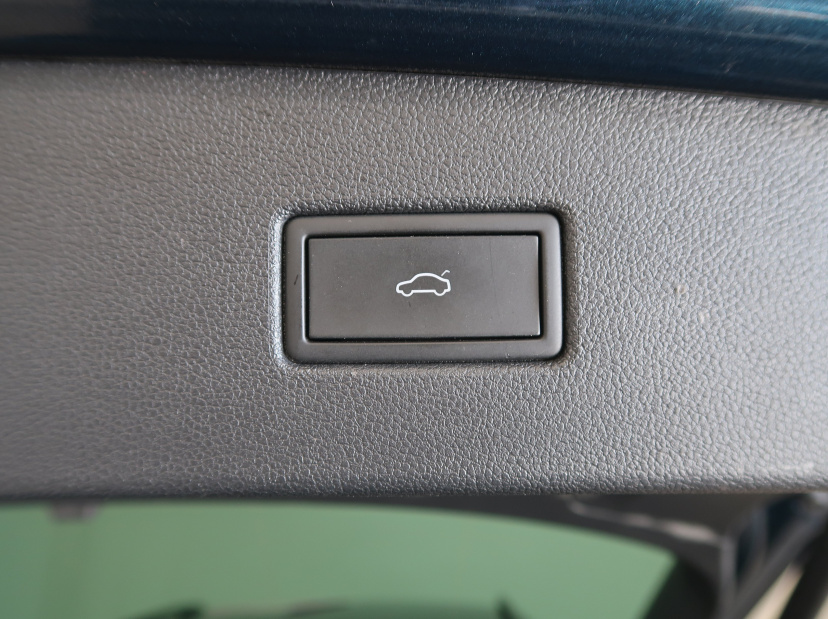 Volkswagen Tiguan, 2022