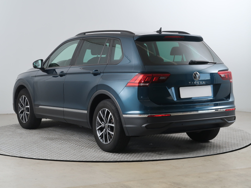 Volkswagen Tiguan, 2022