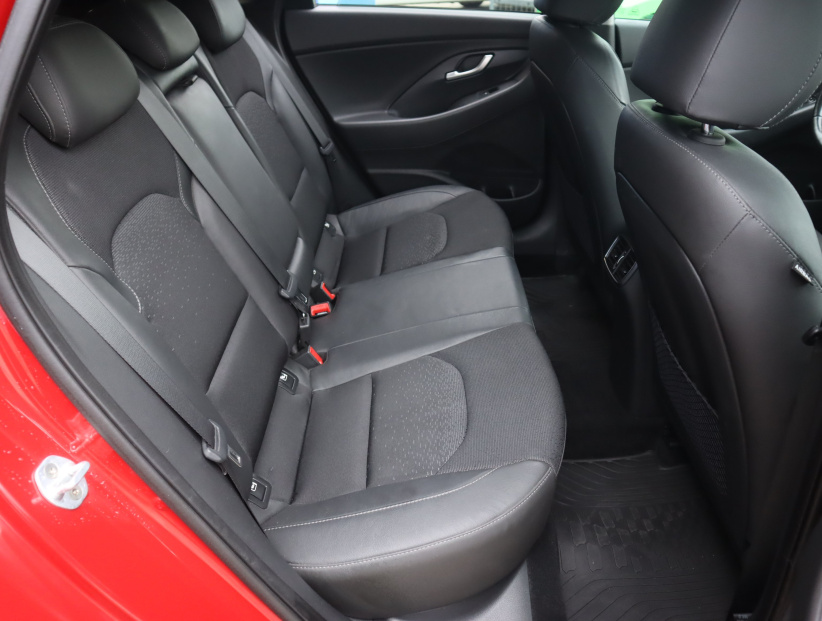 Hyundai i30, 2019