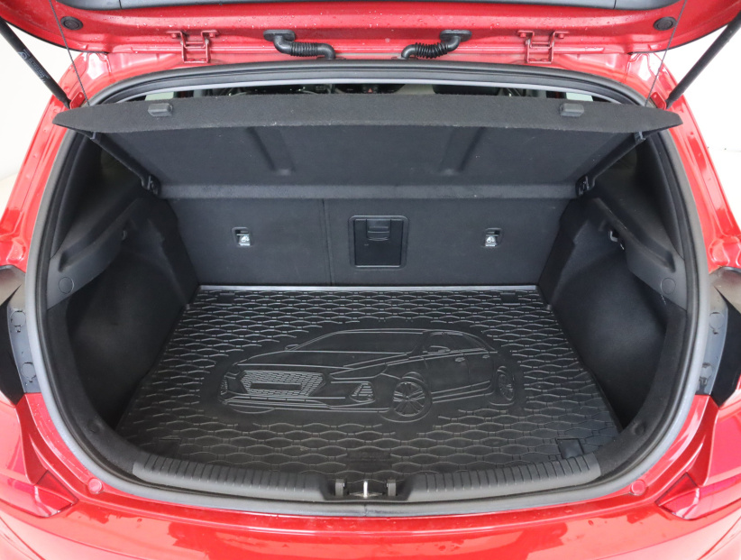 Hyundai i30, 2019