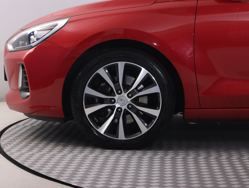 Hyundai i30, 2019