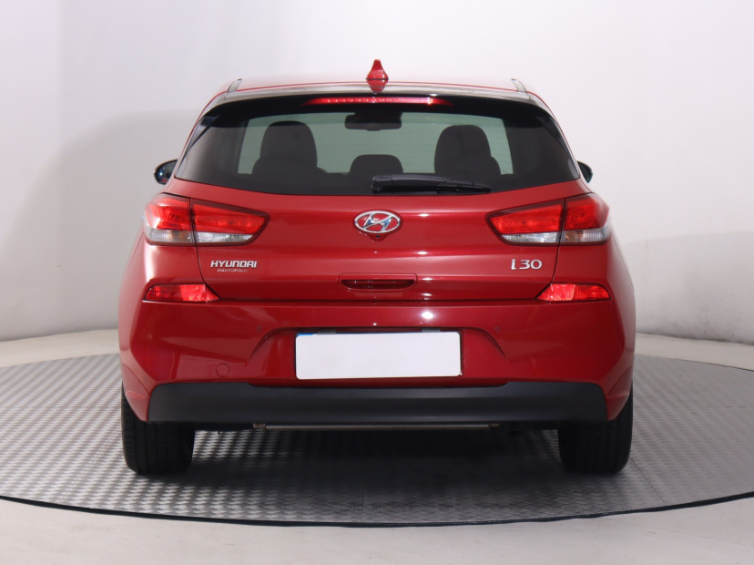 Hyundai i30, 2019