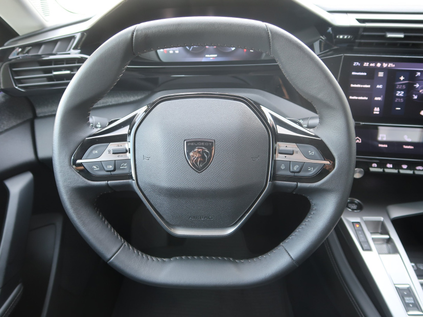 Peugeot 408, 2023