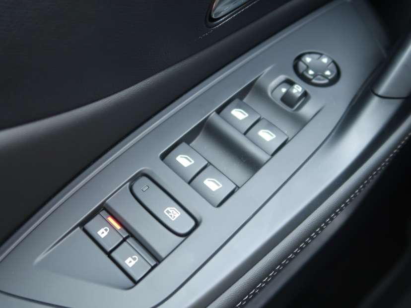 Peugeot 408, 2023