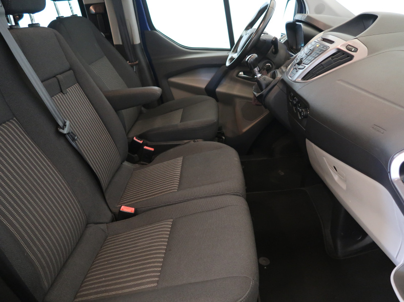Ford Tourneo Custom, 2016