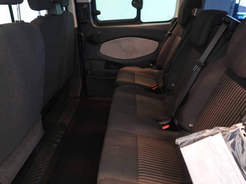 Ford Tourneo Custom, 2016