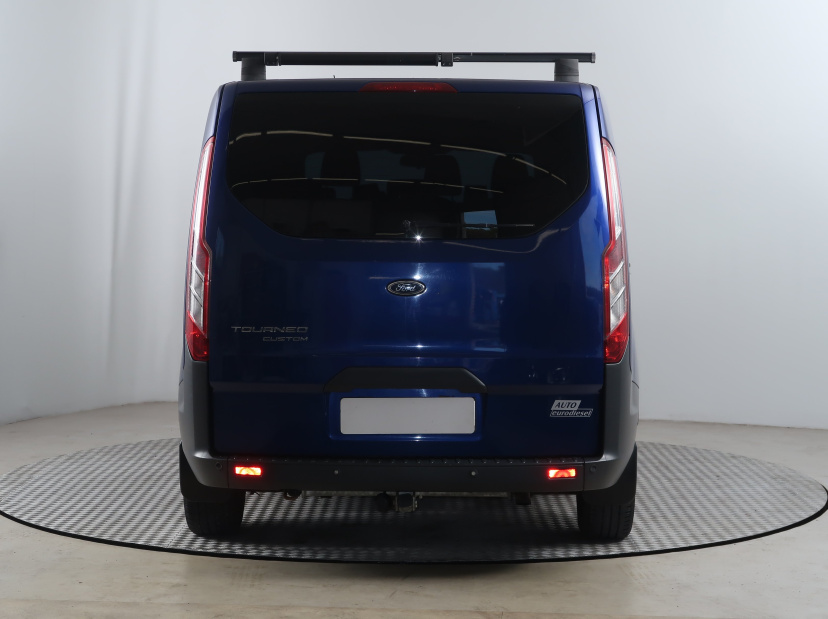 Ford Tourneo Custom, 2016