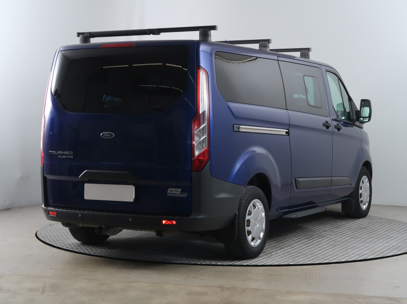 Ford Tourneo Custom, 2016