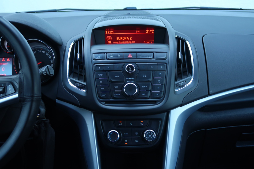 Opel Zafira Tourer, 2014