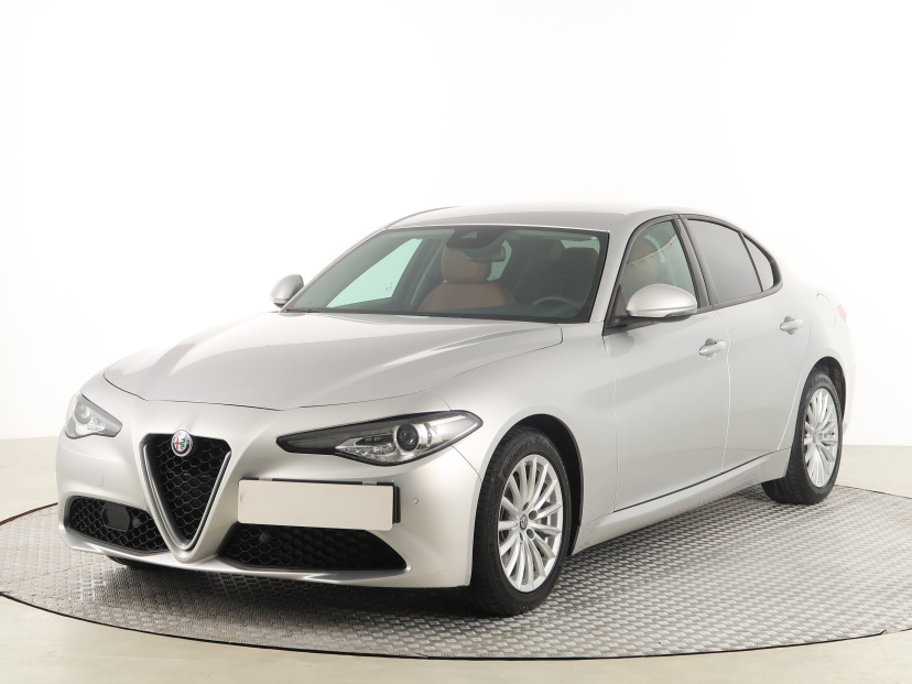 Alfa Romeo Giulia, 2019