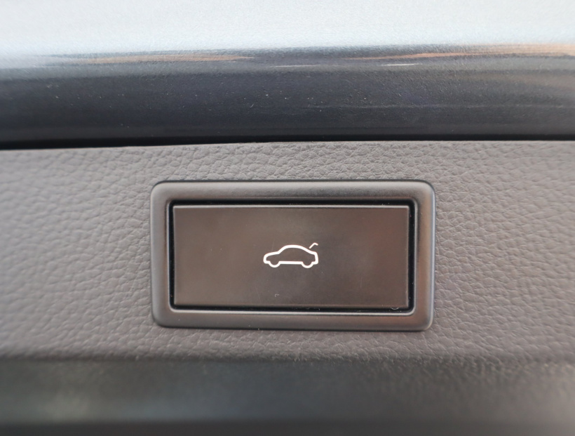 Škoda Karoq, 2018