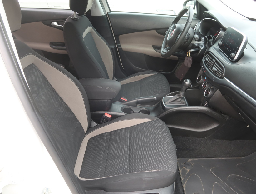 Fiat Tipo, 2017