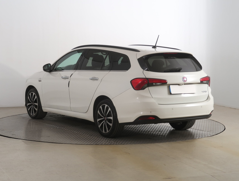 Fiat Tipo, 2017