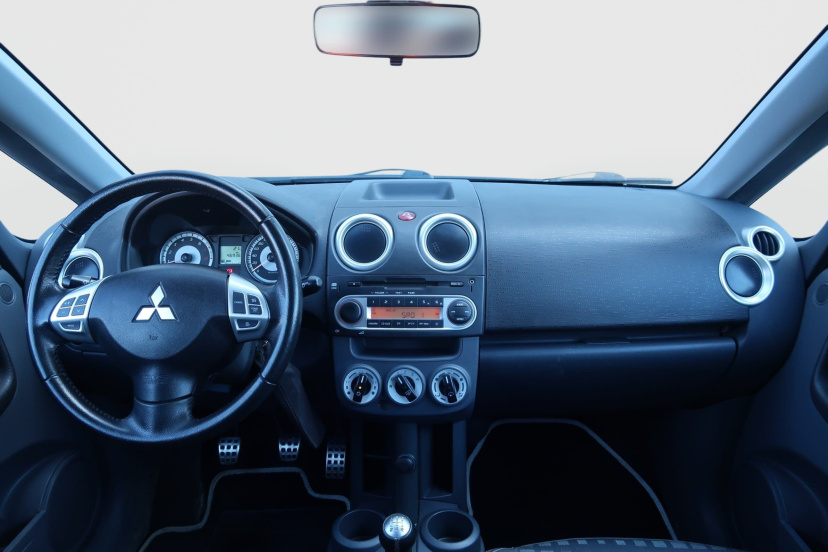 Mitsubishi Colt, 2013